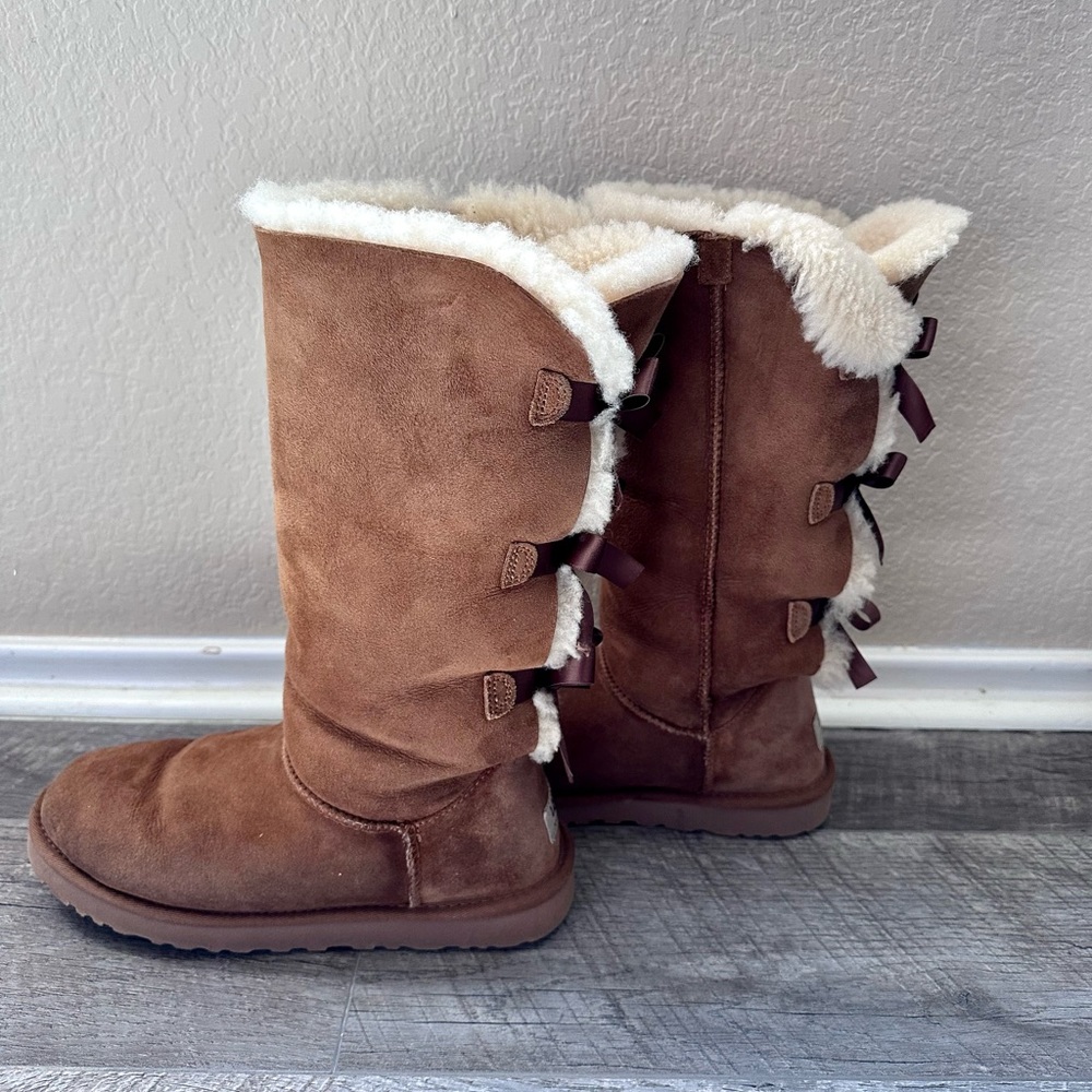 UGG Bailey bow tall